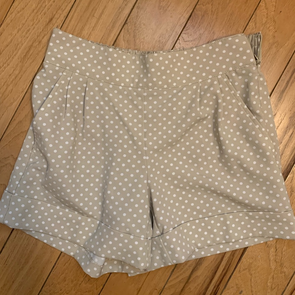 7th Avenue High waisted shorts